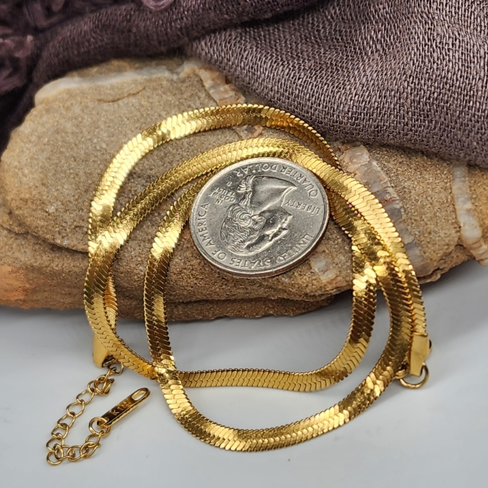 Designer Dea Dia Herringbone Necklace 14kt Gold plated Flat Chain - Picture 4 of 15